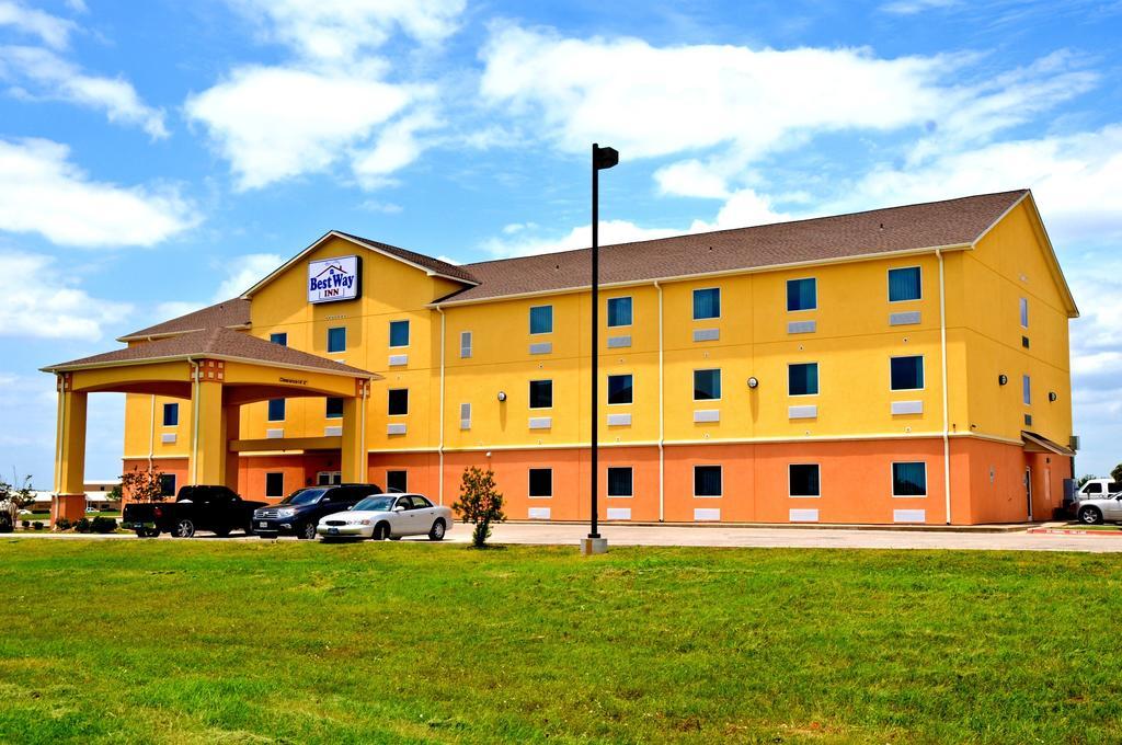 Best Way Inn Cleburne Luaran gambar